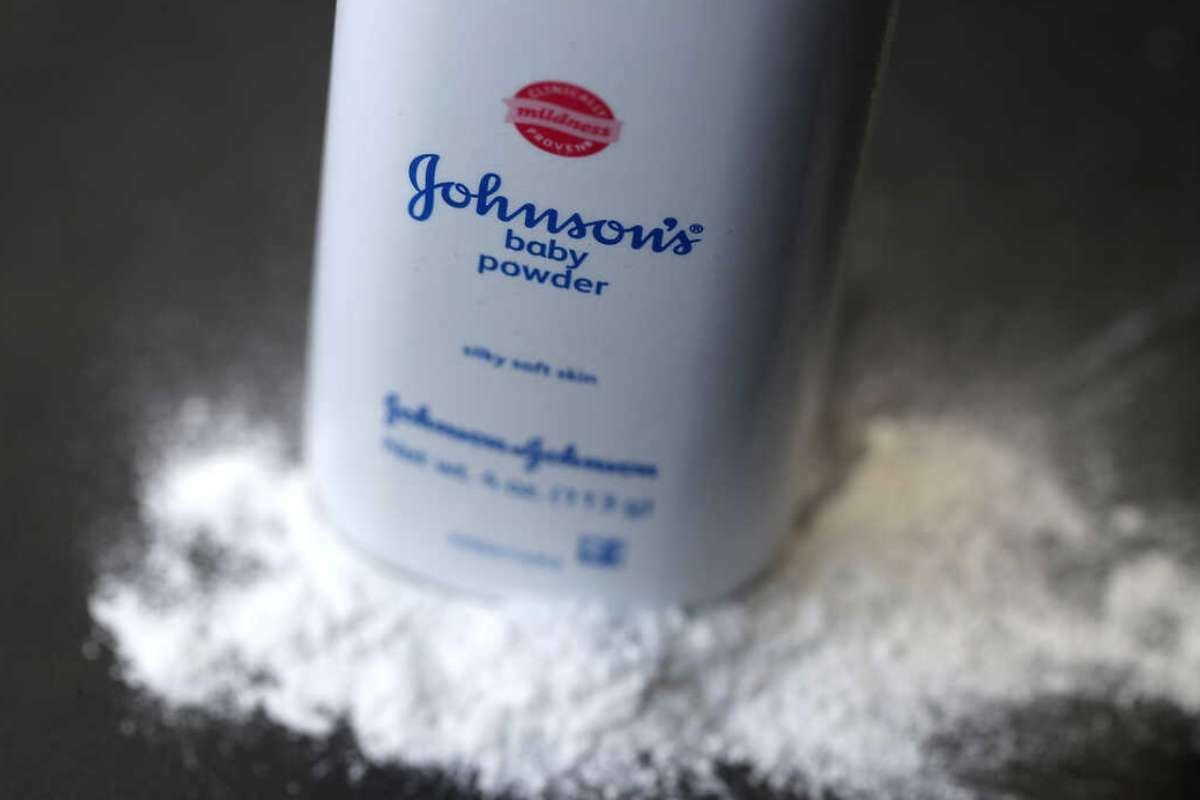 Johnson & Johnson Files Lawsuit Against Four Doctors Over Alleged Biased Opinions in Talc Defense Cases